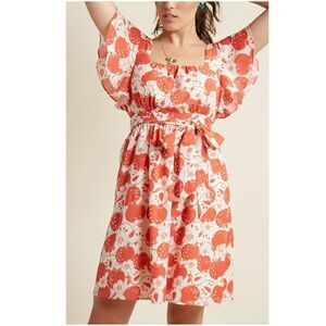 ModCloth Short Flutter Sleeve Orange and Cream Apples Dress Square Neckline XL
